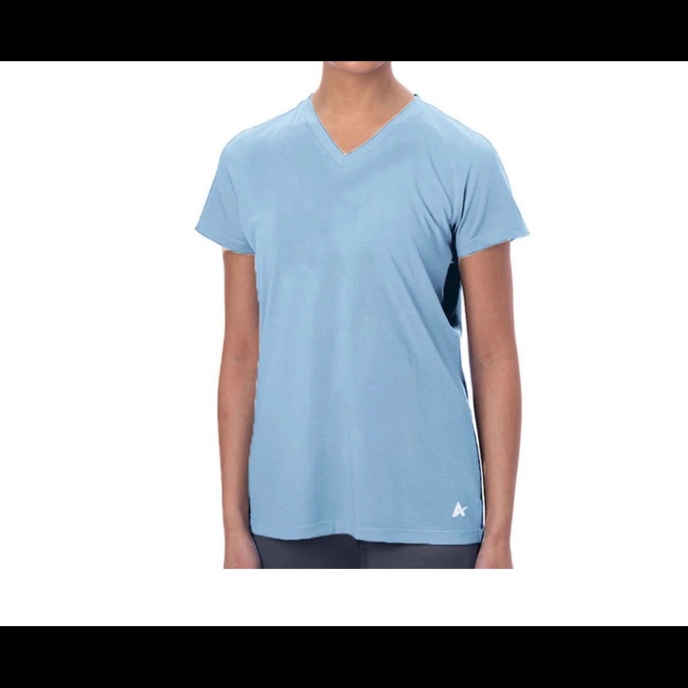 Artic Cool Women’s cooling V neck